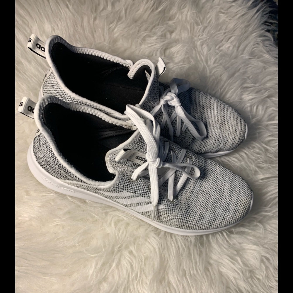 Adidas women’s Cloudfoam pure running shoe size 10